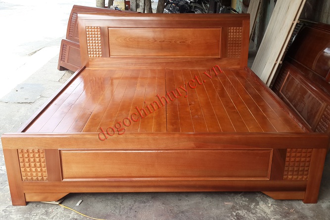 Giường Gỗ Xoan Đào Ở Thái Bình Mẫu Mới 2024